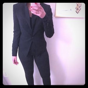 H & M black blazer